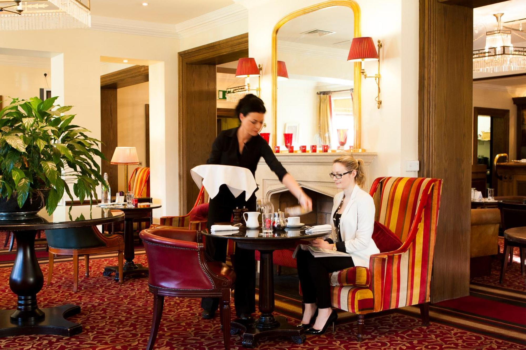 The Keadeen Hotel Newbridge  Exterior foto